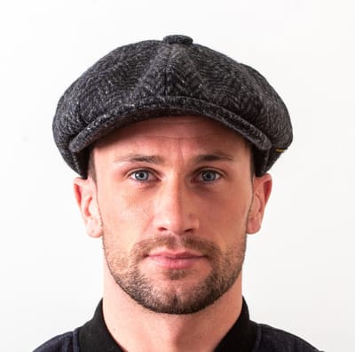 The Scholar 100% Kerry Woolen Mills Tweed Charcoal | Hatman of Ireland maat Medium (58cm)