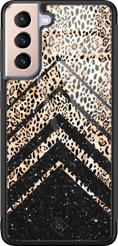 Casimoda® hoesje - Geschikt voor Samsung Galaxy S21 - Chevron Luipaard - Luxe Hard Case Zwart - Backcover telefoonhoesje - Zwart