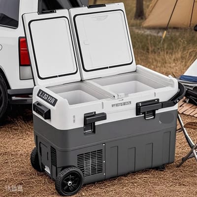 Auto Koelkast - Auto Koelbox Compressor - Camping Koelkast - met Wielen - 12V/24V - 50L - Draagbare - Koelen en Vriezen - -20°C tot +20°C - Energiezuinig - Voor Auto - Camper - en Camping