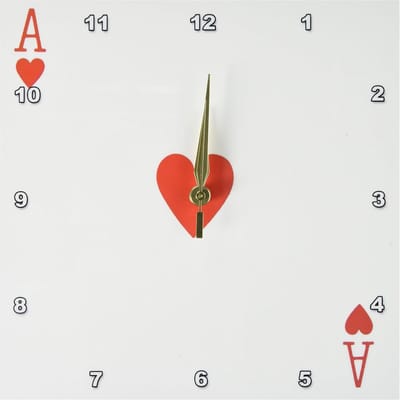 Wandklok met Aas Harten Speelkaart Design voor Kaartspel Liefhebbers