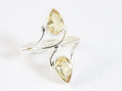 Fijne zilveren ring met citrien - maat 17
