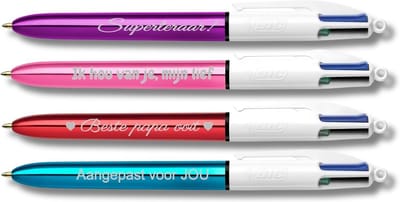 Gepersonaliseerde pen - 4-kleuren pen - Cadeau geven - Lasergravure opties - 8 km schrijflengte - Zilver