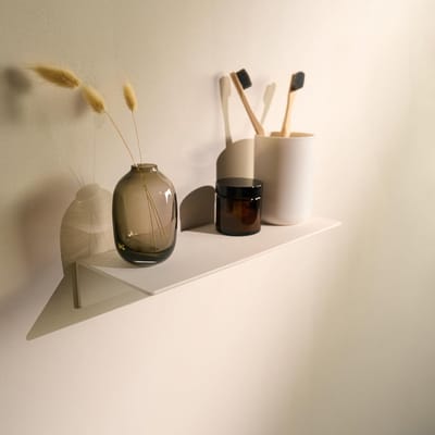 Famanu – Doucheplank zonder boren, zelfklevend wandrek voor badkamer en keuken, 30 cm, mat wit