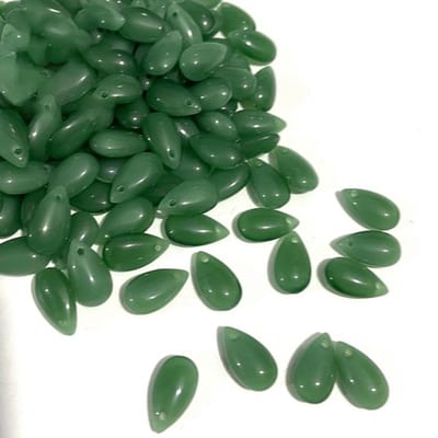 Glazen Druppelkralen - 100 Stuks - Perfect voor DIY Sieraden - Donkergroen - Hobbymateriaal - Geschikt voor Sieraden maken - Kleur 8 x 14 mm