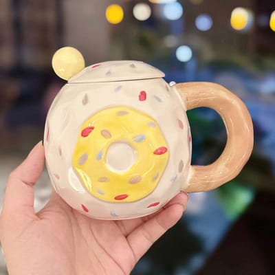 Tasse en Céramique en Forme de Donut avec Couvercle Cuillère Cœur Girly Tasse Ménagère Cadeau Souvenir pour la Fête des Enfants . 400ml