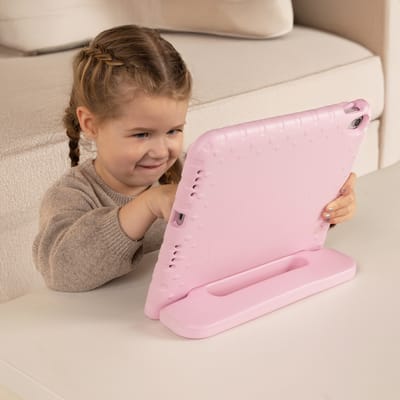 imoshion Tablet Hoes Kinderen - Geschikt voor Apple iPad 11 2025 A16 / iPad 10e generatie (2022) 10.9 inch - Kidsproof Kinder Hoes - Lichtroze