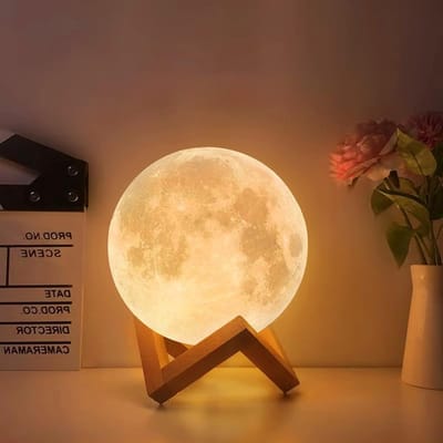 3D Geprinte Maanlamp 15 cm met Afstandsbediening, Dimbare RGB Verlichting en 16 Kleuren Opties