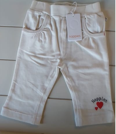 Noppies pants Jersey Jasmine offwhite met hartjes maat 56