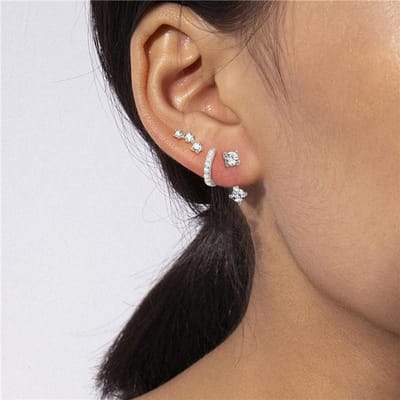 3 Paar Cubic Zirconia Stapelbare Oorbellen Set voor Vrouwen Stud Oorbellen Piercing Fijne 14K Goud Vergulde Huggie Hoops Cz Oorbellen Sieraden Cadeaus beige