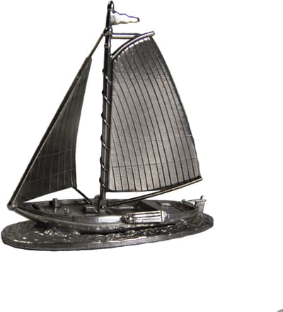 Tinnen Miniatuur Hoogaars - Miniatuur schip - Unieke miniatuur boot - Jubileum schipper - Pensioen - Martieme decoratie & cadeau - Bootminiaturen