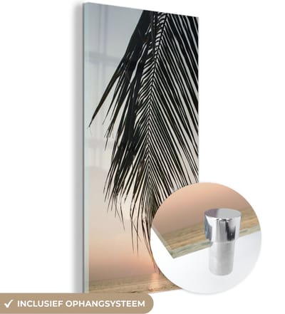 MuchoWow® Glasschilderij 60x120 cm - Schilderij acrylglas - Palmblad - Zon - Zomer - Strand - Foto op glas - Schilderijen