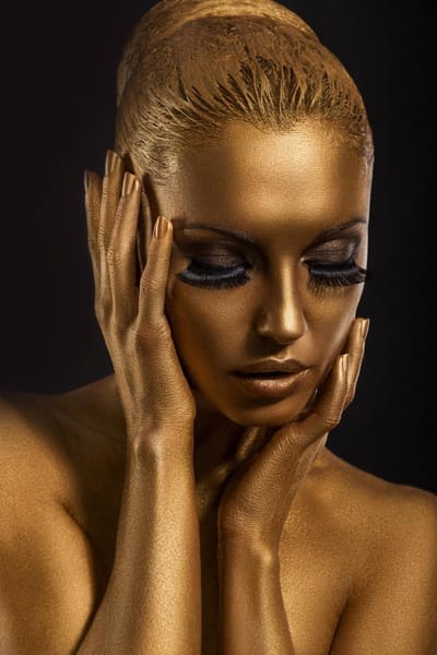 Hoogste kwaliteit Galerie Plexiglas 5mm. - Fotokunst 'Golden Girl'- Blind Aluminium Ophangsysteem - 60 x 90