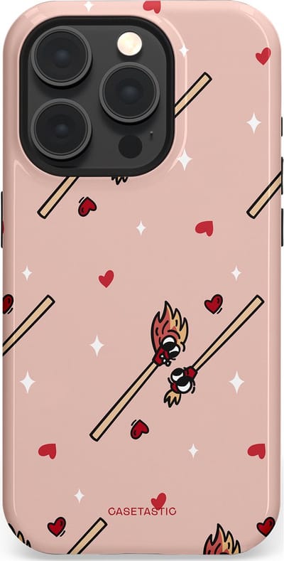 Casetastic Hoesje Geschikt voor Apple iPhone 15 Pro Magsafe - Stijlvolle Beschermende Duo-layer Case - Vurige liefde