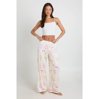 boohoo Dames Tall Pyjamaset Met Cami En Broek Met Taartprint | Citroen | Maat: 38
