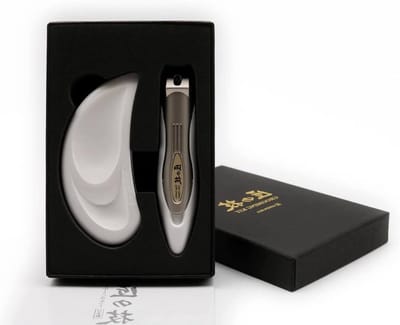 Manicure Set - Nagelverzorging Set - Persoonlijke Verzorging - Handgescherpt Japans Staal - 2 Delig - Zilver