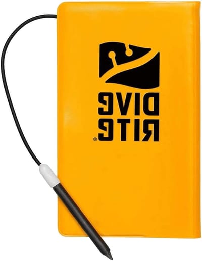 Onderwater Notitieblok - Duikboekje Schrijven - Duiken Onderwater Notities - Inclusief Potlood - 21.79 x 14.6 cm - Zwart