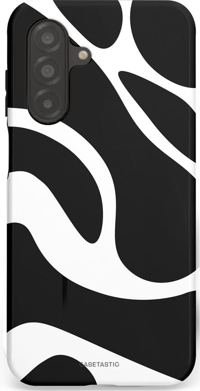 Casetastic Hoesje Geschikt voor Samsung A26 - Stijlvolle Beschermende Duo-layer Case - Zwart Wit Golven
