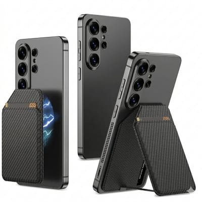 Casemania Magnetische Pasjeshouder met Kickstand Geschikt voor Samsung Smartphones - Carbon - Geschikt voor MagSafe Kaarthouder met Standaard - Creditcardhouder Wallet Geschikt voor Samsung S26/S25/S24/Plus/Ultra/A57/A56/A17/A16