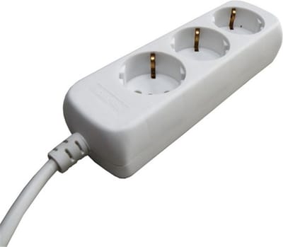 Tafelcontactdoos 3-voudig – Met randaarde, 1,5 meter kabel, 3x1.5mm², wit