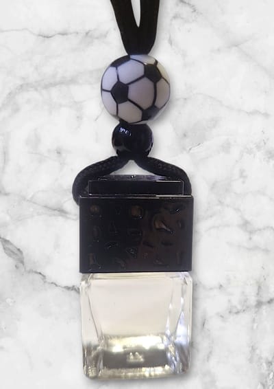 Autoparfum Voetbal - Serenity - 8 ml - Zwart - 8ml - Serenity - Persoonlijk Cadeau - Autoparfum - Traditional Ritual Overseas - Auto Hanger - Auto Parfum - Verjaardagscadeau - Cadeautje - Valentijn - Cadeau - Cadeau vrouw - Cadeau