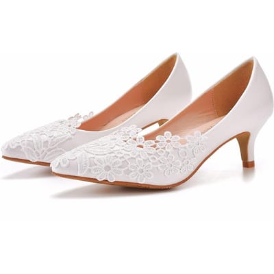 5cm Medium Hak Elegante Eenvoudige Kant Bloemen Bruiloftsschoenen Puntige Neus Hoge Hakken Bruids Bruiloft Jurk Schoenen Lente en Herfst Enkele Schoenen 42 white
