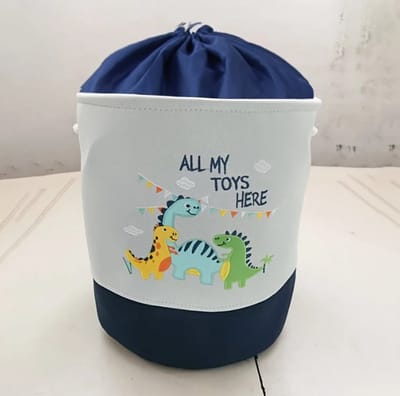 Dutchers® Speelgoedmand Kinderkamer Met handige Koortsluiting – Dino Opbergmand met Handvatten – Wasmand – Opvouwbare Speelgoedopberger – 35x40 cm – Blauw – Leuke Tekst ‘All My Toyys Here’ – Babycadeau