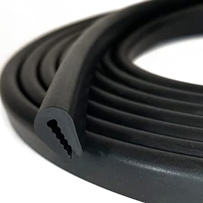 Zwarte Rubberen Randafwerking - EPDM U-Kanaalrand Afdichtstrip voor Rand tot 1,6 mm - 5 Voet