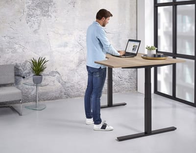 Elektrische zit-sta hoek wingbureau Teez breed 160CM diep 120CM bladkleur Speciale Kleur framekleur Aluminium (RAL9006) wingzijde Links