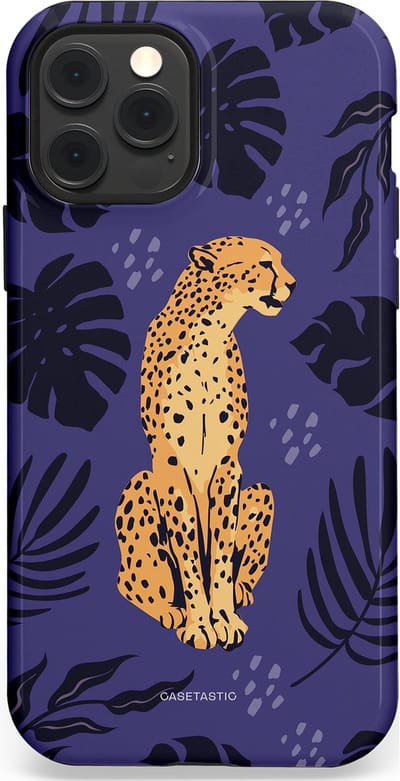 Casetastic Hoesje Geschikt voor Apple iPhone 12/12 Pro Magsafe - Stijlvolle Beschermende Duo-layer Case - Cheetah elegantie