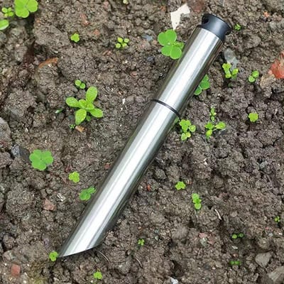 LIVIA HOME- Tuinbollenplanter met roestvrij staal - Grondperforator - Zadenplanten - Bollenplantgereedschap - Eenvoudige bediening - Duurzaam materiaal - Bollenplanter