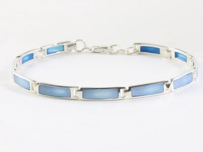 Hoogglans zilveren armband met blauwe schelp
