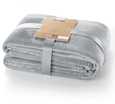Zachte Microvezel Deken 220 x 240 cm - Fleece Knuffeldeken voor Woonkamer en Slaapkamer