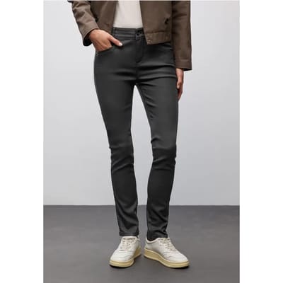 Slim Fit gecoate broek