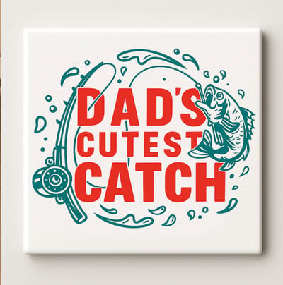 Dad’s Cutest Catch Keramische Tegel – 15x15 cm Grappige Vissen Wandtegel – Perfect Vaderdagcadeau & Huisdecoratie voor Vaders