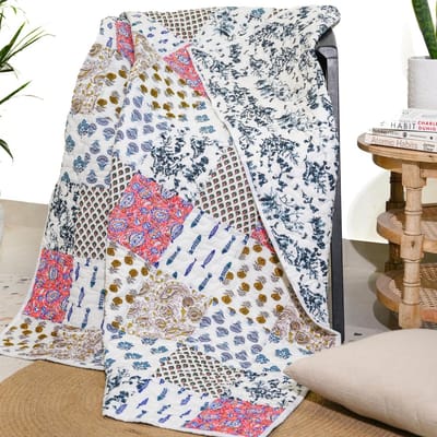 Grote Multicolor Patchwork Plaid 127x152 cm - Vintage Indiase Decoratieve Quilt voor Bank en Woondecoratie