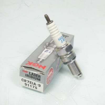 Bougie NGK voor Motor Suzuki 650 Dl V-Strom Xt Abs 2015 tot 2016 CR7EIA-9 / 91175 Nieuw