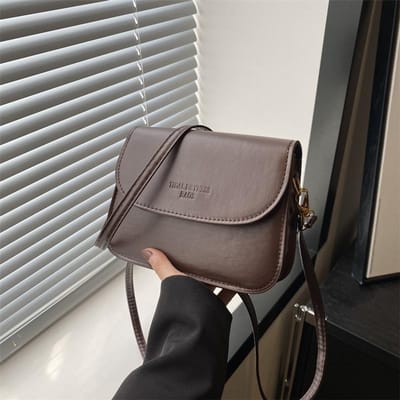 Niche Design Tas Nieuw Trendy en Modieus Textuur Zadeltas Schoudertas Eenvoudige Casual Crossbody Dames Tas gray