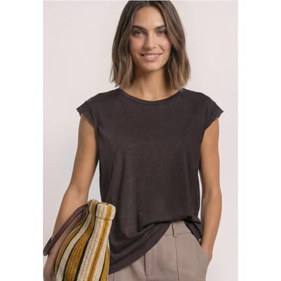 Shirt met afhangende schouders en gehaakte details