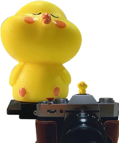 Camera Accessoire - Beschermkap - Camera Onderhoud - Unieke Vormen - 3 x 3 x 3 cm - Kip Geel