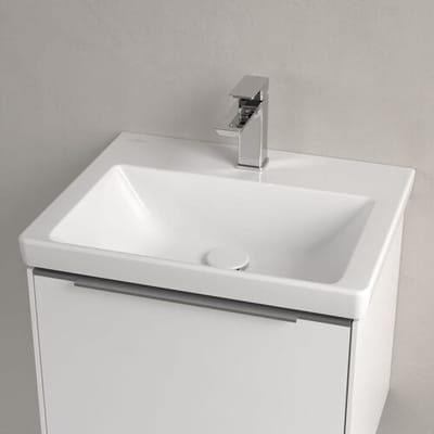 Villeroy & Boch Subway 3.0 cabinet washbasin 55 cm, with 1 tap hole, without overflow 4A70F501