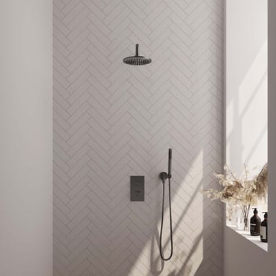 Brauer Gunmetal Carving thermostatische inbouw regendouche 3-weg omstelling SET 27 met 20 cm douchekop en gebogen muurarm en staaf handdouche en doucheslang en wandaansluitbocht gunmetal geborsteld PVD