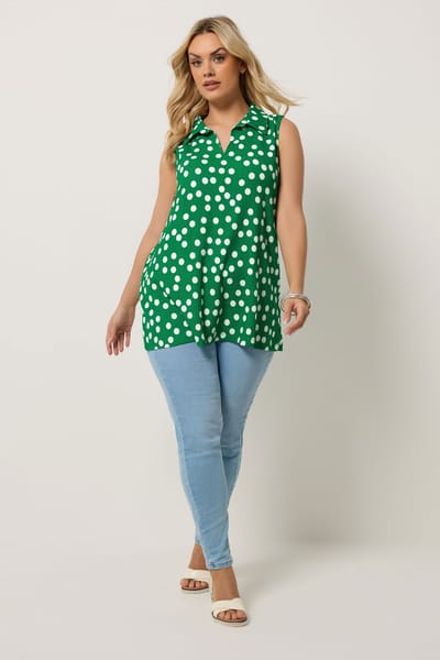 Yours Groen Vestje Met Kraag En Stippen Size 50-52