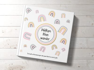 Welkom klein wonder - Babyboek - genderneutraal - LHBTIQ vriendelijk - babyherinningenboek - zwangerschapsdagboek