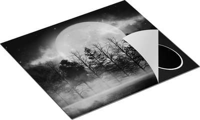 Chefcare Inductie Beschermer Maan tussen de Bomen in de Nacht - Zwart Wit - 60x50 cm - Afdekplaat Inductie - Kookplaat Beschermer - Inductie Mat