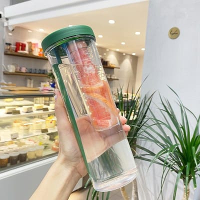Grote Capaciteit Draagbare Rietjesbeker Transparante Lekkagevrije Waterbeker met Filter Leuke Drinkfles voor Jongens en Meisjes 700ML