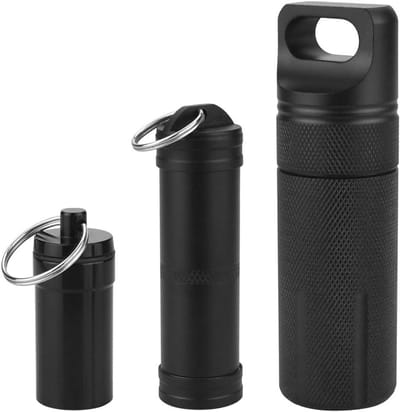 Set van 3 Waterdichte Sleutelhanger Pillendozen - Mini Tablet Box voor Medicijnen, Batterijen en USB-Sticks met Carabiner