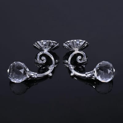 Elegante Crystal Pendants voor Gordijnen - 2 Stuks Metalen Crystal Glazen Wandbeugels voor Raamdecoratie en Gordijnhaken in Goud en Zilver