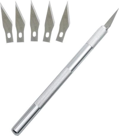 Scoby - Precisie Scalpel - Hobbymesje - Papier Snijden - Craft Knife - Inclusief 5 Mesjes - RVS - Klein