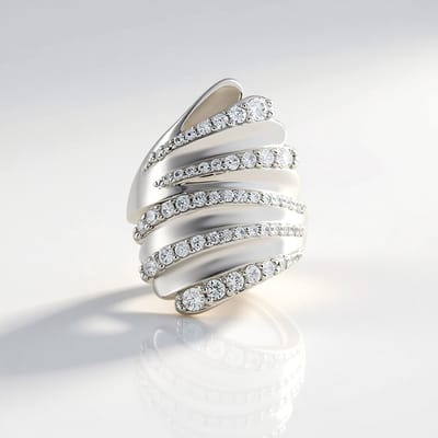Cavill - Elegante Zilveren Ring met 1,5 ct Cambodjaanse Zirkonen - 925 Sterling Zilver Geplatineerd - Cascade Design - Damesring 20x20 mm