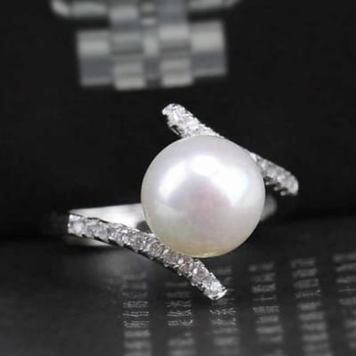 Huitan Elegante Gesimuleerde Parelringen voor Vrouwen Bruiloft Verlovingsringen Accessoires met CZ Steen Prachtig Cadeau Mode Sieraden 10&SILVER PLATED gray